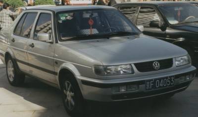 VWJettaPeking2002Fram.jpg